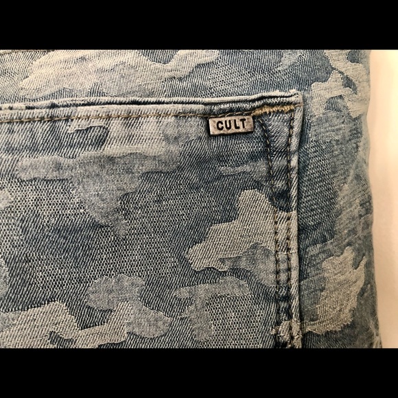 NWOT Cult of Individuality Skinny Jeans. Size 32 - Picture 4 of 7